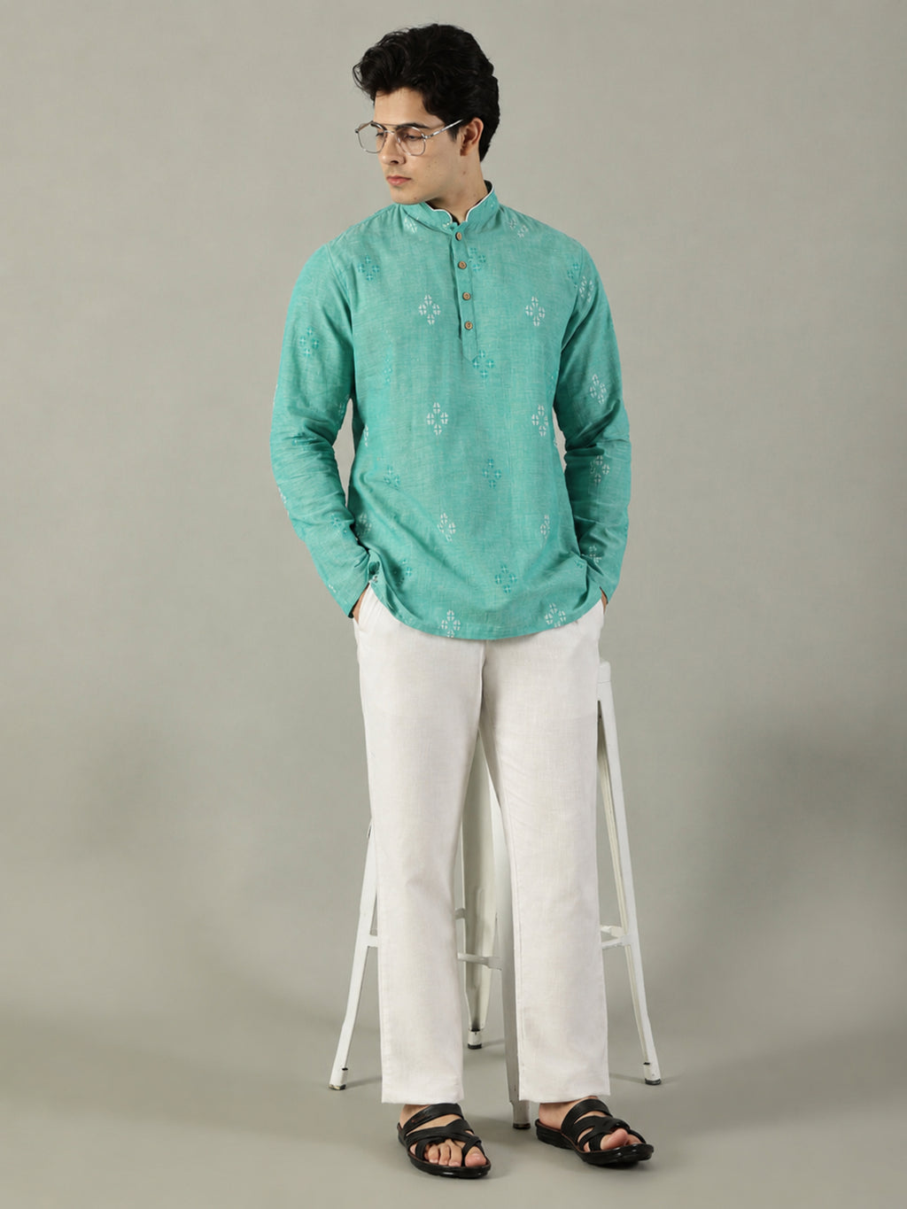 KuJee Crafts Men's Short Cotton Kurta with Dobby Texture in Green.