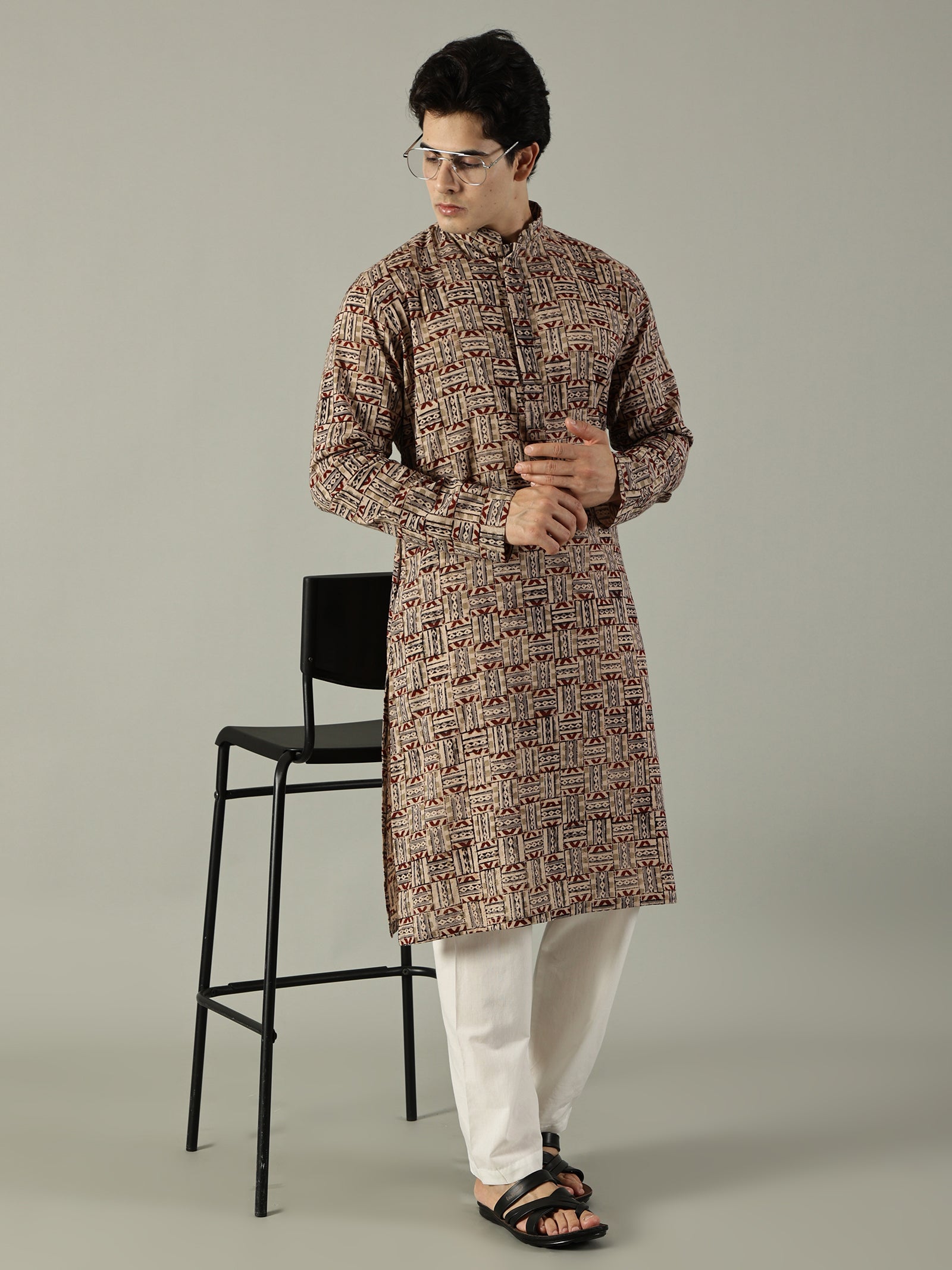 KuJee Crafts Men's Cotton Kalamkari Fabric Kurta Set ( Kurta & Pyjama) with Brown Base (2pcs).
